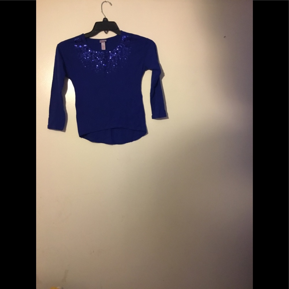 Justice size 8 blue long sleeve girl top,worn.